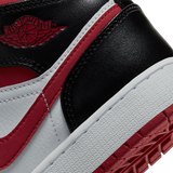 Air Jordan 1 Mid GS 'Gym Red' - Sneaker Score