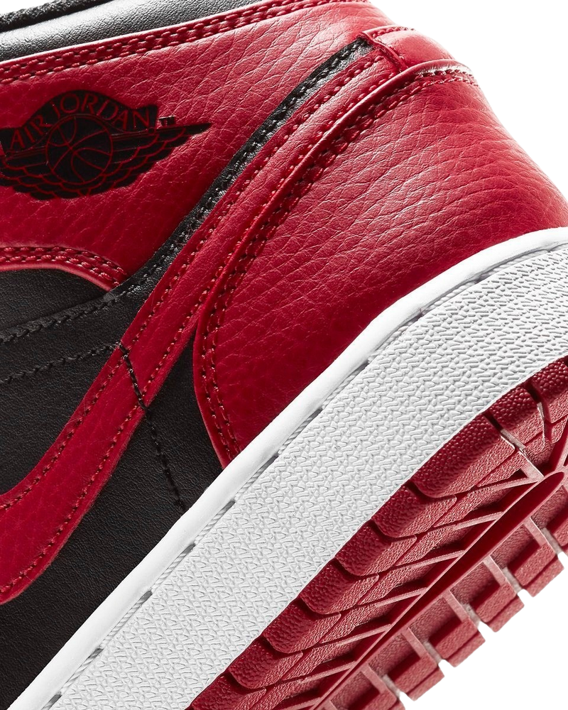 Air Jordan 1 Mid GS 'Banned'