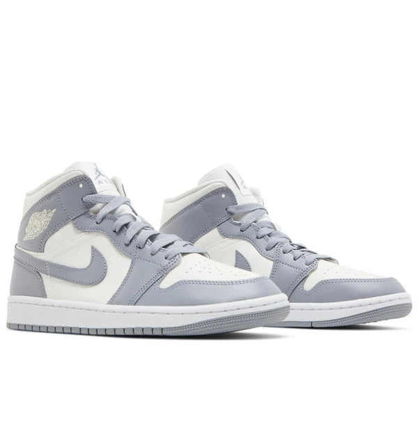 Air Jordan 1 Mid 'Stealth' - Womens