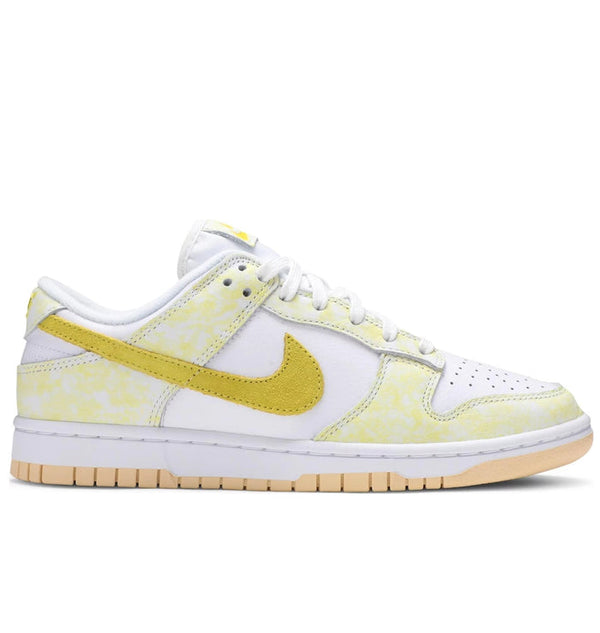 Nike Dunk Low 'Yellow Strike' - Women's